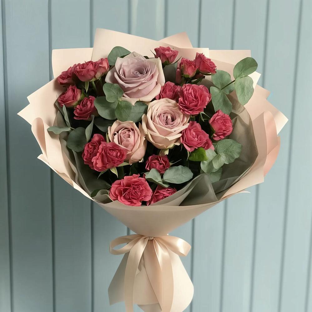Букет цветов из: Гвоздики и Розы в Поселке дома отдыха Бекасово