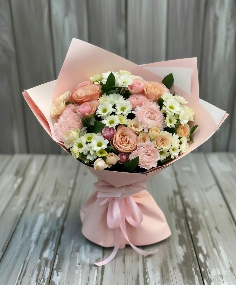 Букет цветов из: Гвоздики, Розы и Хризантемы в Поселке дома отдыха Бекасово