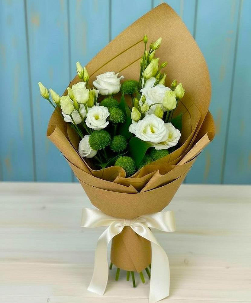 Букет цветов из: Хризантемы и Лизиантусы в Поселке дома отдыха Бекасово