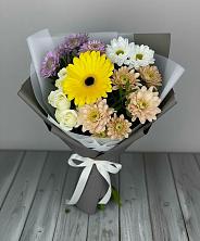 Букет цветов из:  Розы, Герберы и Хризантемы в Поселке дома отдыха Бекасово