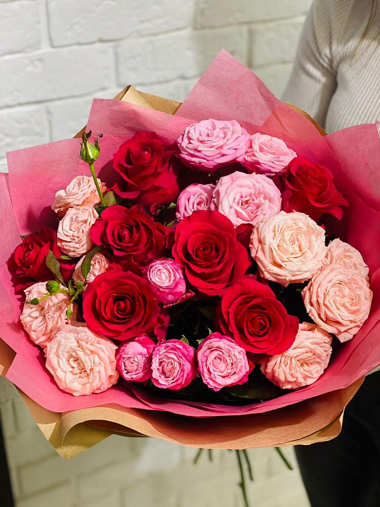 Букет цветов из: Розы в Поселке дома отдыха Бекасово