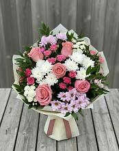 Букет цветов из:  Альстромерии, Гвоздики, Розы и Хризантемы в Поселке дома отдыха Бекасово
