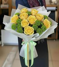 Букет цветов из:  Хризантемы и Розы в Поселке дома отдыха Бекасово