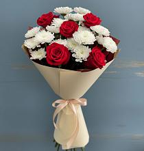 Букет цветов из:  Розы и Хризантемы в Поселке дома отдыха Бекасово