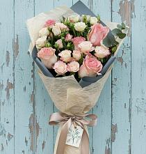 Букет цветов из:  Розы #REPLACE_PRED# Поселке дома отдыха Бекасово